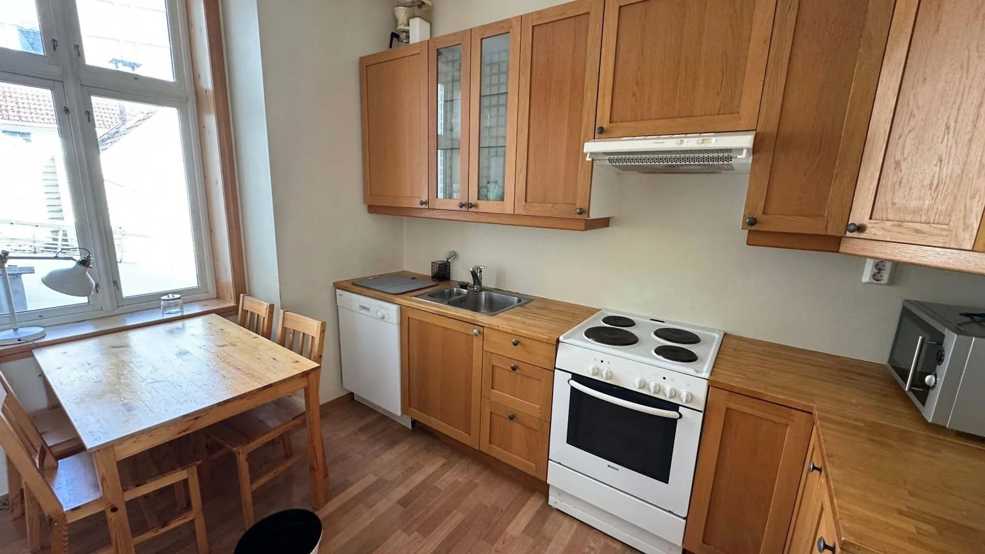 2Ng47 - Cheap Central 3Br Apartment Bergen 0*,